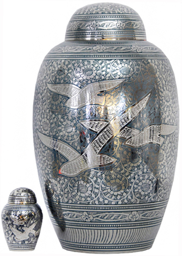 019-A – Brass Urn Velvet Box plus 1 Keepsake Silver with Blue Accents