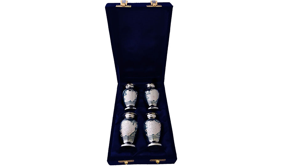 076-C- 4 Mini Silver w/Blue